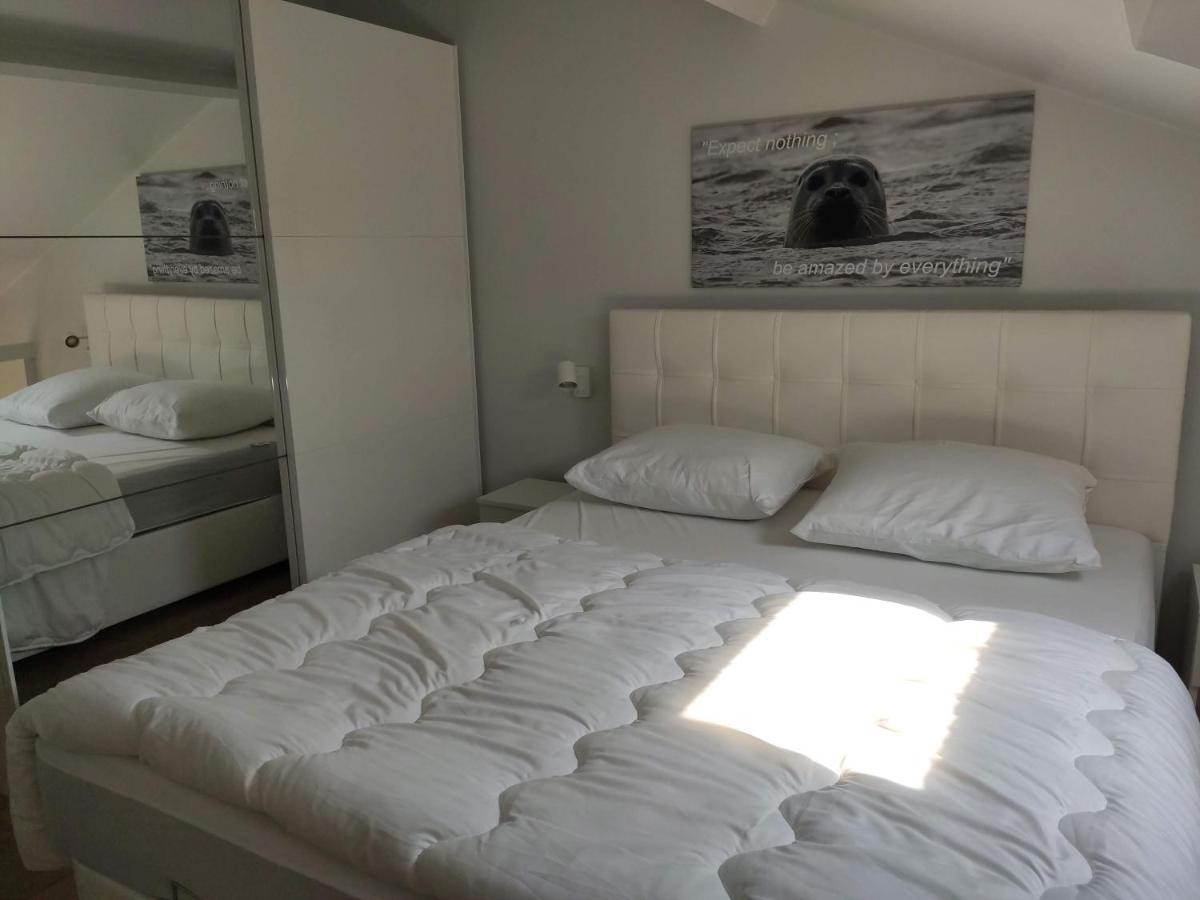 Sealodge4You Bredene Luaran gambar