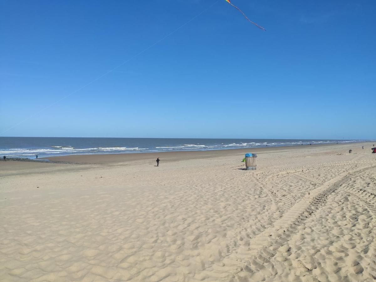 Sealodge4You Bredene Luaran gambar
